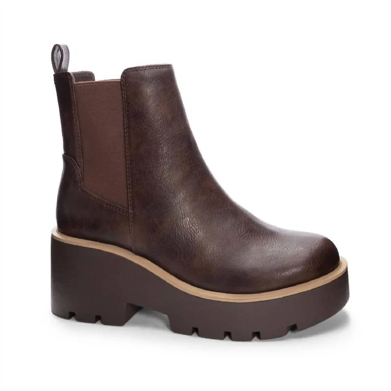 Women's Rabbit Bootie In Brown