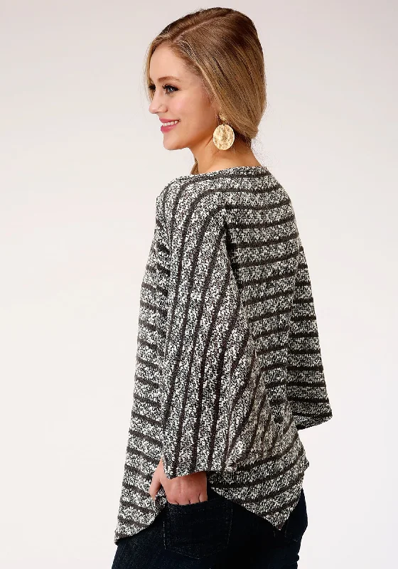 Roper Womens Black/White Cotton Blend Open Knit S/S Poncho