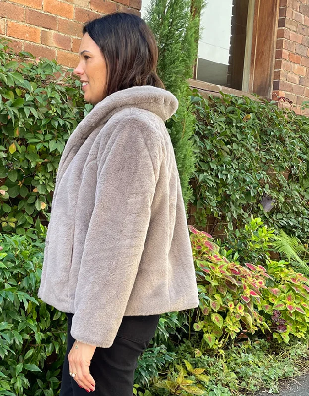 Short Faux Fur Jacket Taupe